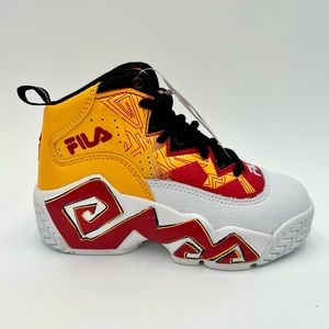 ⛹🏻‍♂️ Little Kids' Mb